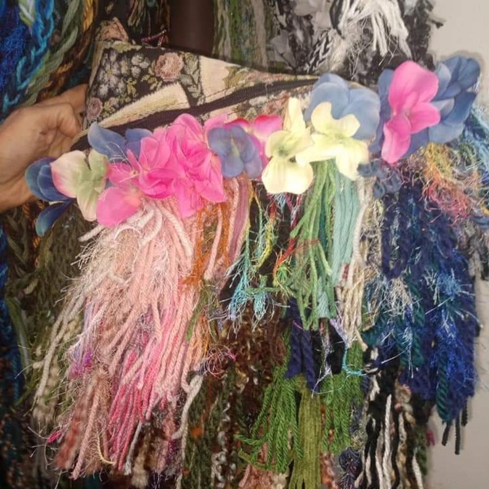 Ladies Purses - Picture 9 of 16